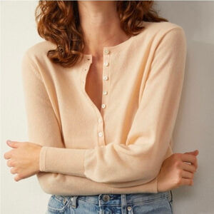 Everlane Cashmere Henley XS cream half button